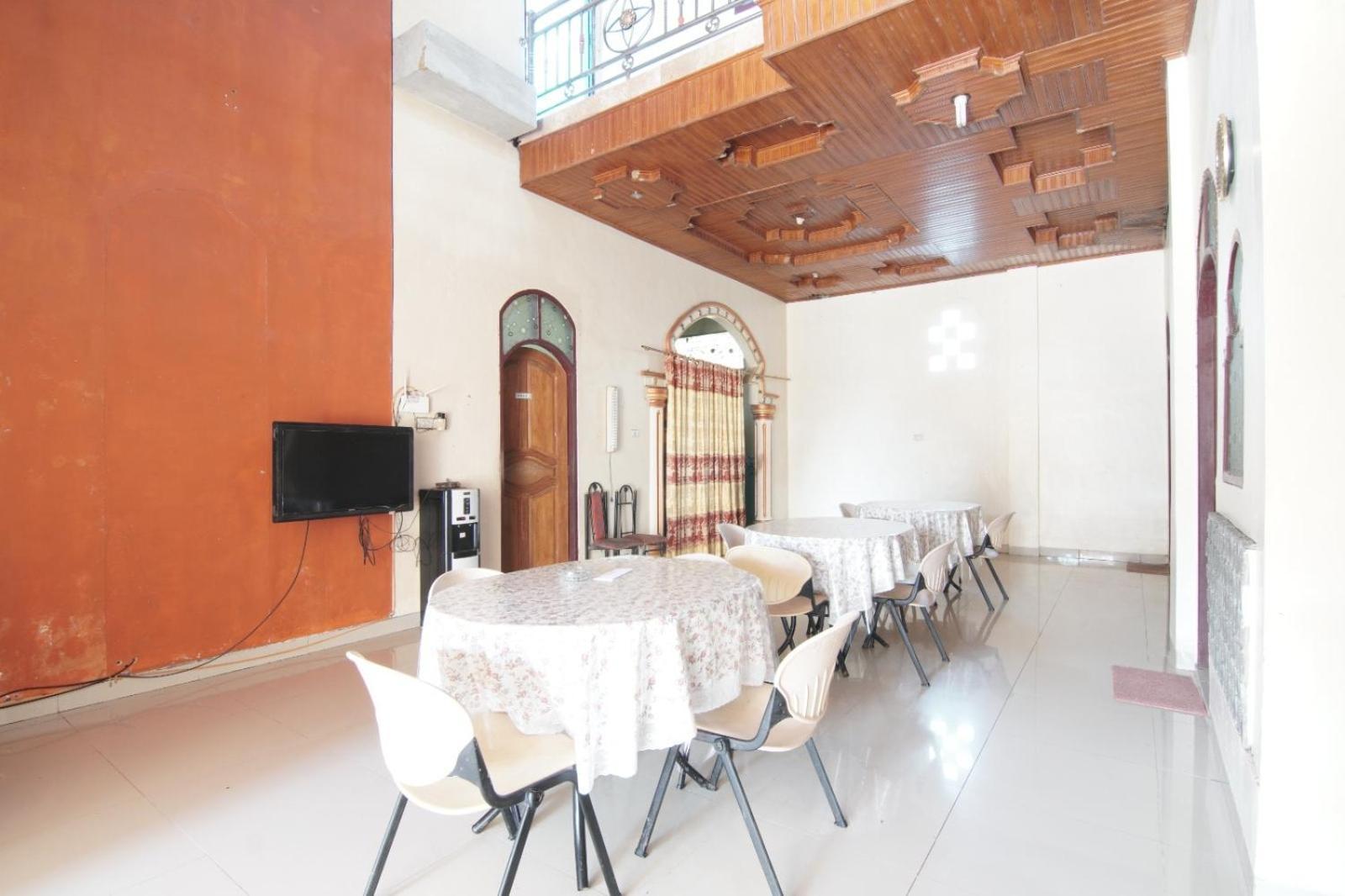 Oyo 93850 Njy House Syariahnearbandara Sultan Syarif Kasim Ii Hotel Pekanbaru
